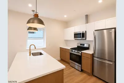 31 N 5th St #1, Newark, NJ 07107 - Photo 13