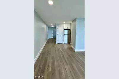 1 Claridge Dr Unit #1000, Verona, NJ 07044 - Photo 17