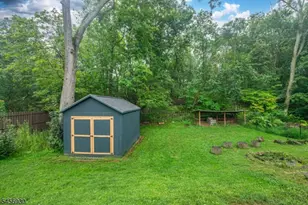 12 Hillcrest Ave, Andover Township, NJ 07860 - Photo 23