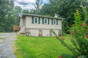 12 Hillcrest Ave, Andover Township, NJ 07860 - Photo 27