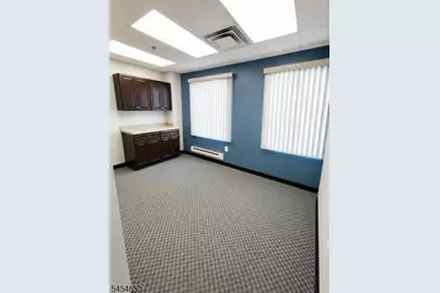 312 Belleville Tpke, North Arlington, NJ 07031 - Photo 3
