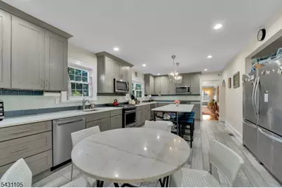 833 Salem Ave, Hillside, NJ 07205 - Photo 5