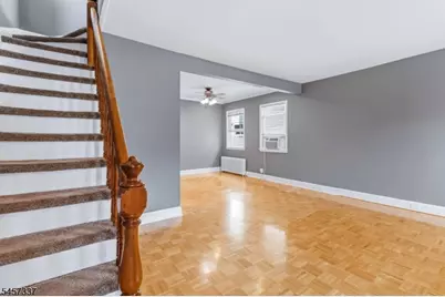 33 Franklin Ave, Clifton, NJ 07011 - Photo 5