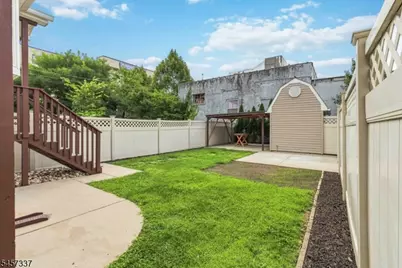 33 Franklin Ave, Clifton, NJ 07011 - Photo 25