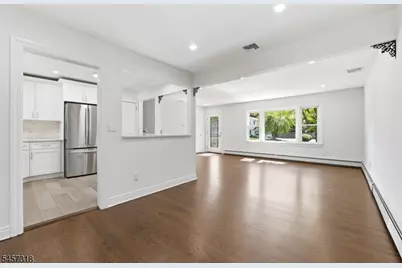 251 W Midland, Paramus, NJ 07652 - Photo 9