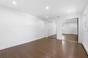 251 W Midland, Paramus, NJ 07652 - Photo 19