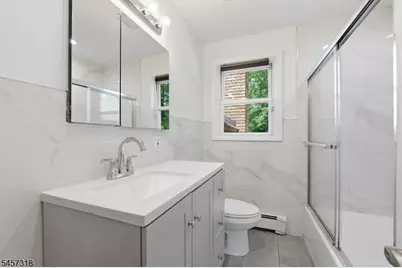 251 W Midland, Paramus, NJ 07652 - Photo 17