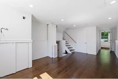 251 W Midland, Paramus, NJ 07652 - Photo 23