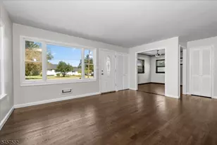 13 Windbeam Rd, Riverdale, NJ 07457 - Photo 5