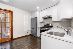 13 Windbeam Rd, Riverdale, NJ 07457 - Photo 9