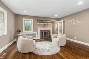 235 River Dr, Elmwood Park, NJ 07407 - Photo 7