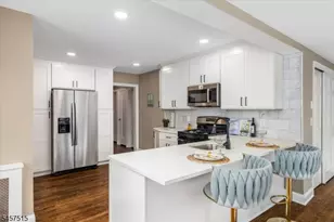 235 River Dr, Elmwood Park, NJ 07407 - Photo 3