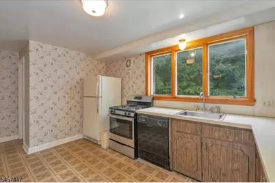 121 Passaic Ave, Summit, NJ 07901 - Photo 13