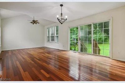 54 Plantation Rd, Readington, NJ 08889 - Photo 3