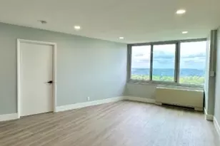 1 Claridge Dr, Verona, NJ 07044 - Photo 9