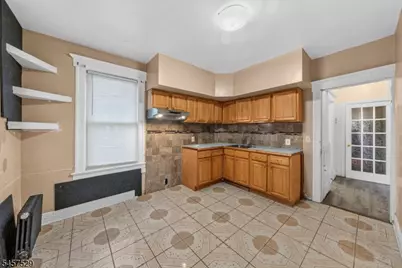 760 Parker St, Newark, NJ 07104 - Photo 29
