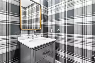 40 W Park Pl Unit, Morristown, NJ 07960 - Photo 11