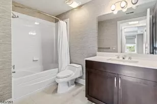40 W Park Pl Unit, Morristown, NJ 07960 - Photo 19