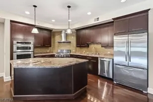40 W Park Pl Unit, Morristown, NJ 07960 - Photo 5