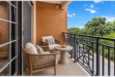 40 W Park Place Unit #513, Morristown, NJ 07960 - Photo 5