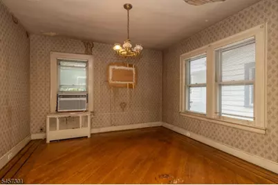 13 Liberty St, Irvington, NJ 07111 - Photo 5