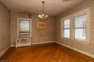 13 Liberty St, Irvington, NJ 07111 - Photo 5