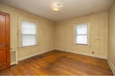 13 Liberty St, Irvington, NJ 07111 - Photo 9