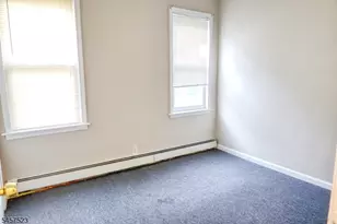 9 Emerson Pl, Newark, NJ 07114 - Photo 9