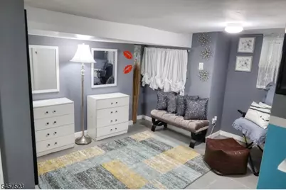 9 Emerson Pl, Newark, NJ 07114 - Photo 13