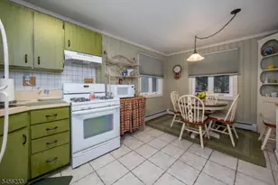 10 Pochuck Dr, Vernon, NJ 07461 - Photo 7