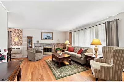 23 Evergreen Dr, Berkeley Heights Township, NJ 07922 - Photo 11