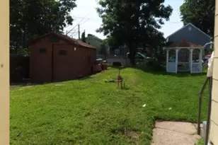 322 Hawthorne St, Orange, NJ 07050 - Photo 3
