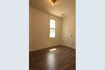 322 Hawthorne St, Orange, NJ 07050 - Photo 7