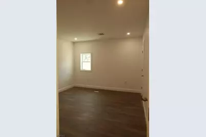 322 Hawthorne St, Orange, NJ 07050 - Photo 11
