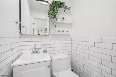 146 Main St #A04, East Rutherford, NJ 07073 - Photo 13