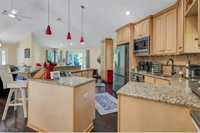 1034 Green Pond Rd, Rockaway Township, NJ 07435 - Photo 7