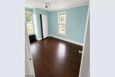 206 Bathgate Ave #1, South Bound Brook Boro, NJ 08880 - Photo 11