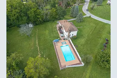 17 Telfer Dr, Vernon, NJ 07418 - Photo 5