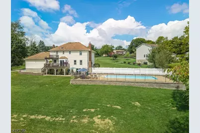 17 Telfer Dr, Vernon, NJ 07418 - Photo 7