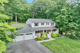 8 Northgate Park, Ringwood, NJ 07456 - Photo 1