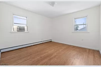 1134 Rivington, Roselle, NJ 07203 - Photo 19