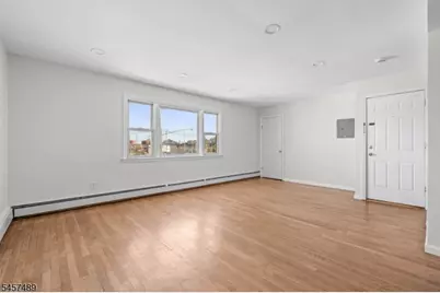 1134 Rivington, Roselle, NJ 07203 - Photo 3