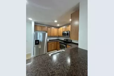 1 Carriage City Plz #1203, Rahway, NJ 07065 - Photo 7
