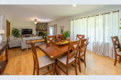 122 Sunrise Dr, Long Hill Township, NJ 07933 - Photo 15