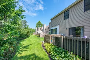 122 Sunrise Dr, Long Hill Township, NJ 07933 - Photo 33