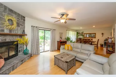 122 Sunrise Dr, Long Hill Township, NJ 07933 - Photo 5