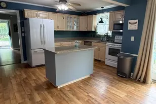 10 Arcata Ln, West Milford, NJ 07480 - Photo 9
