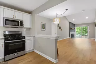 314 Cambridge Dr, Butler, NJ 07405 - Photo 15