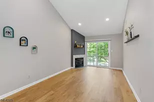 314 Cambridge Dr, Butler, NJ 07405 - Photo 5