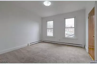 58 Westervelt Ave, Hawthorne, NJ 07506 - Photo 5